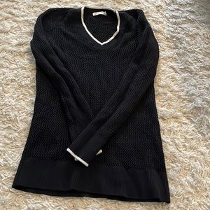 Rag and bone black sweater size XS